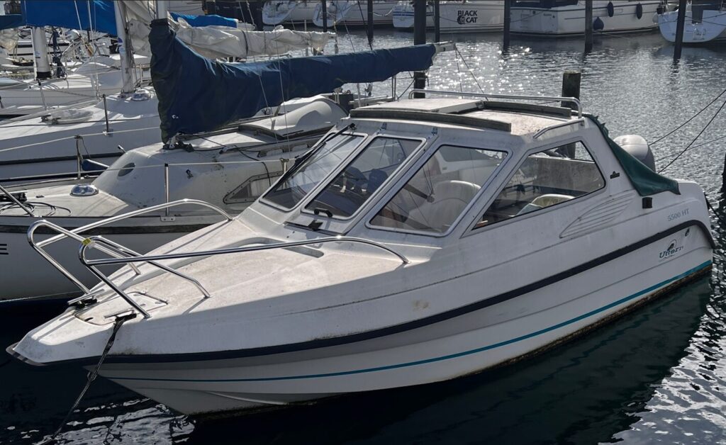 Uttern 5500 HT